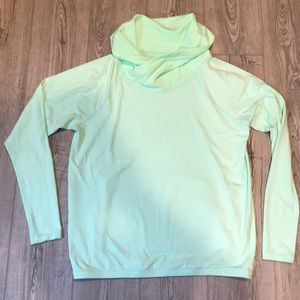 Lululemon banded bottom top